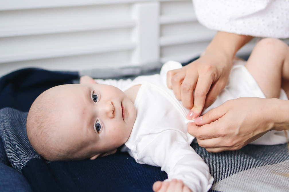 孕期憋尿对代生宝宝的影响，科学解析与健康建议